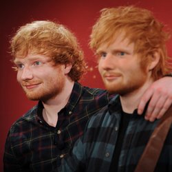 Ed Sheeran et sa statue de cire @ Madame Tussaud NY
