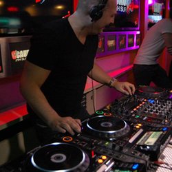 Jeudi 16 mai avec le Mix de Cauet
