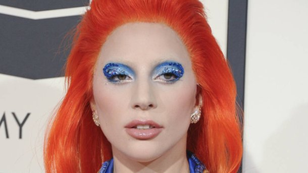 Lady Gaga : son travail dans la mode récompensé!