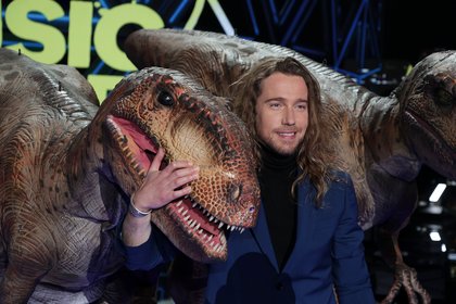 Julien Doré - Backstage NRJ Music Awards Paris Edition