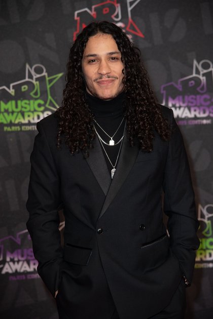 Hatik - Tapis Rouge NRJ Music Awards Paris Edition