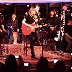 Taylor Swift en concert privé NRJ