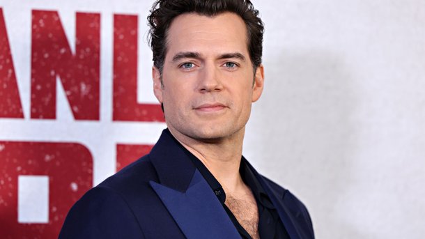 Henry Cavill : Superman bientôt papa pour la première fois!