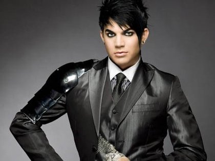 Adam Lambert détaille son prochain album