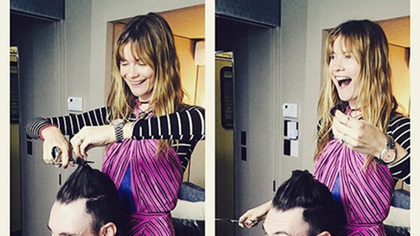 Adam Levine : sa femme est son coiffeur!