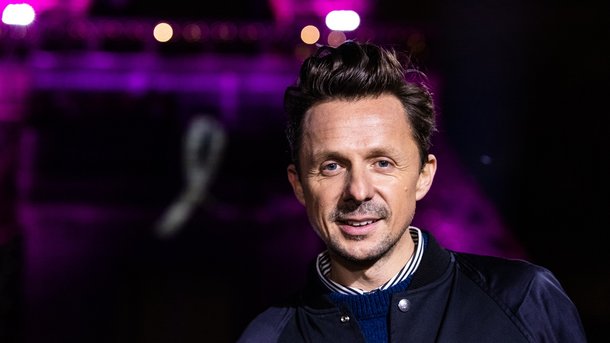 Jeux paralympiques : Martin Solveig conclut la cérémonie et enflamme le Stade de France
