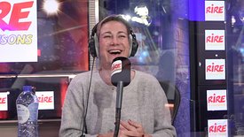 Virginie Hocq est l'invitée de Rire & Chansons pour parler de "Virginie Hocq ou presque"