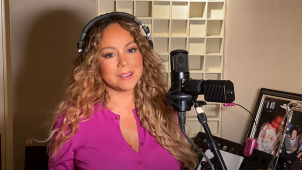 Mariah Carey chante “Hero” pour les soignants