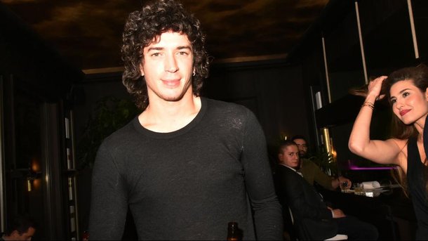 Le saviez-vous: Julian Perretta est en couple avec une actrice française!
