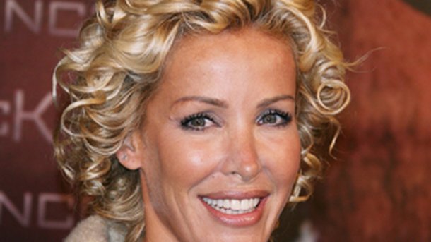 Ophélie Winter n'est pas mariée !
