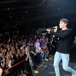 The Chainsmokers - NRJ DJ AWARDS 2016 - La Cérémonie