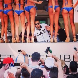 Afrojack: Life's Good