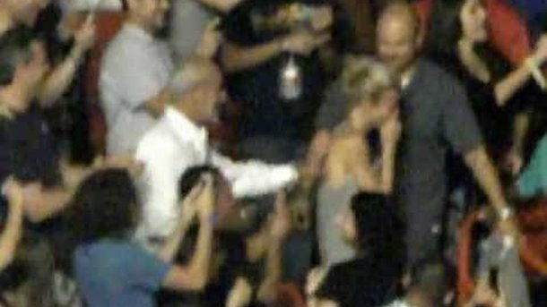 Chris Martin : l’amour lui donne des ailes !
