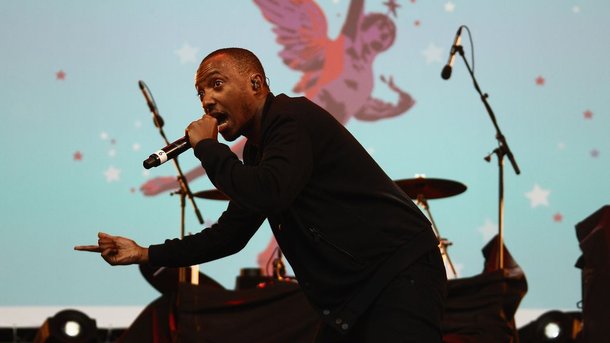 Soprano: dans "Hiro", le rappeur rend hommage à Nelson Mandela