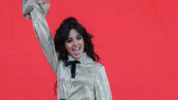 Camila Cabello: «Never Be The Same» est numéro 1!