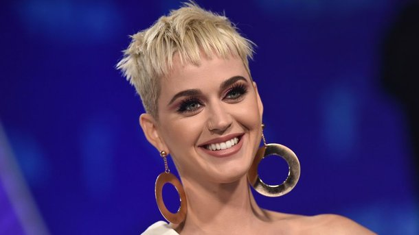 Katy Perry : ses looks iconiques
