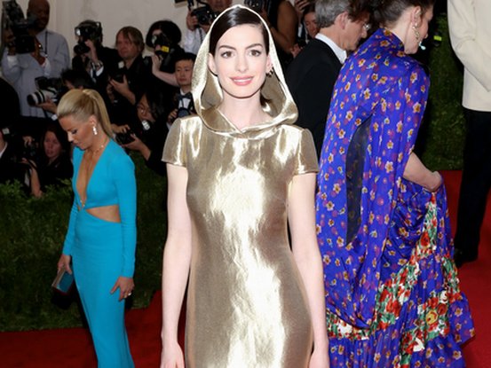 anne-hathaway