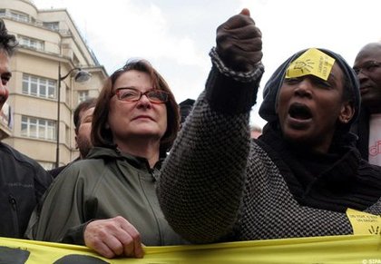 josiane balasko avec les sans papiers