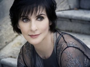 Enya