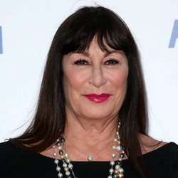 anjelica-huston