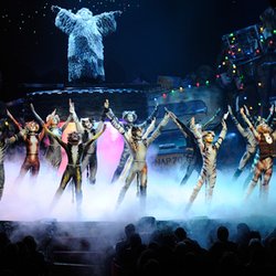 La première représentations de Cats avec Chimène Badi