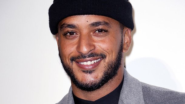 Slimane offre un cadeau incroyable à ses parents : «Vous l’avez bien mérité»