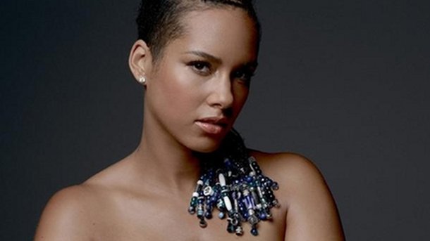 Alicia Keys : nue pour la bonne cause!