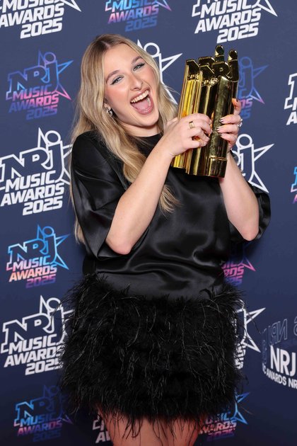 Helena - Le photocall - NRJ MUSIC AWARDS 2025