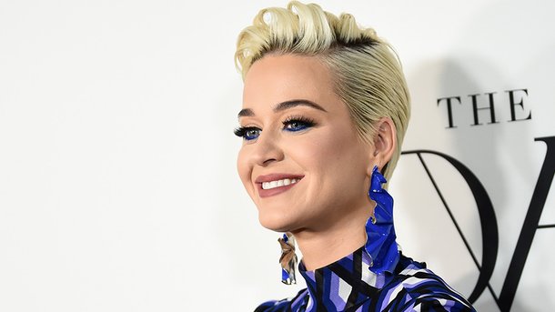Katy Perry dans «Smile Sunday»: elle dévoile un extrait d'une nouvelle musique et révèle des infos sur son album!