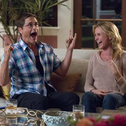 Rob Lowe (Hank), Cameron Diaz (Annie)