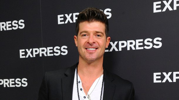 Robin Thicke : les coulisses de son nouveau clip !
