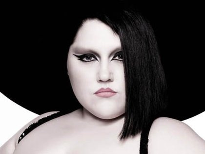 Beth Ditto amorce un virage électro