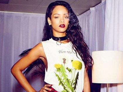 Rihanna: Blow Me