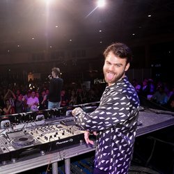 The Chainsmokers - NRJ DJ AWARDS 2016 - La Cérémonie