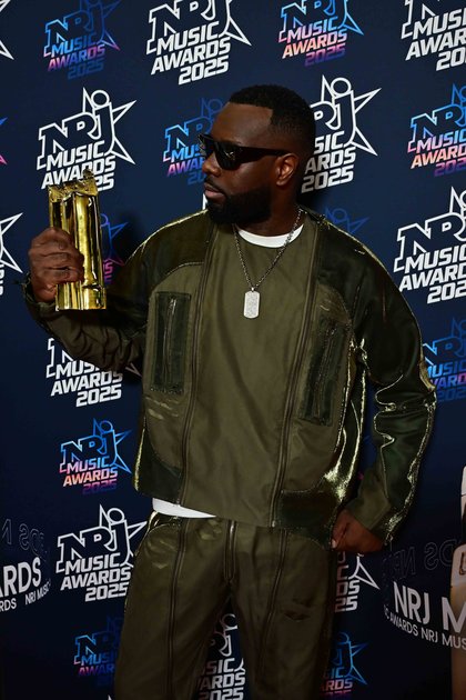Gims - Le photocall - NRJ MUSIC AWARDS 2025