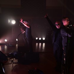 Indochine en concert privé exclusif NRJ à la Seine Musicale
