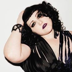 Beth Ditto sur tous les fronts