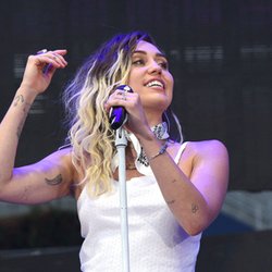 Miley Cyrus : 53 tatouages
