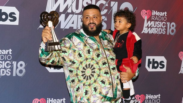 DJ Khaled dévoile la pochette de «No Brainer»!