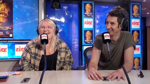Cédric Cizaire propose à Lola Dubini , Jérémy Demay , Alex Fredo le quizz "Tous sur scène"