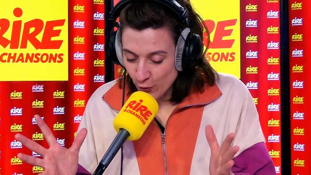 Sophie Imbeaux :  "Gabriel Attal a récemment compris que, faute d’intelligence tout court, il fallait mettre de l’intelligence artificielle dans les services publics" -  La Team du Rire  du 12 avr. 2024