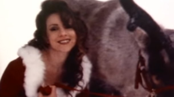 Mariah Carey - All I Want For Christmas Is You