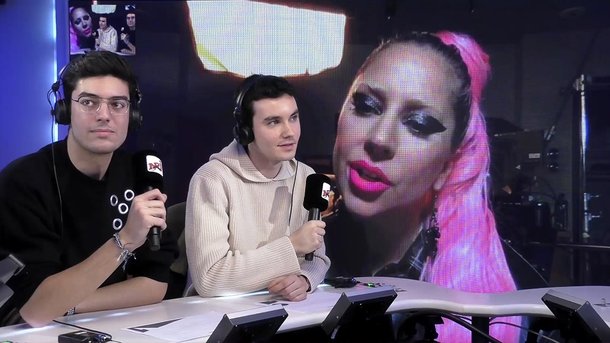 Lady Gaga en FaceTime avec les deux gagnants NRJ
