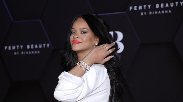 Rihanna est milliardaire!