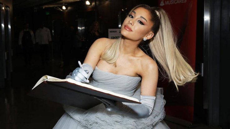 Ariana Grande : comment elle s'est imposée comme une icône auprè
