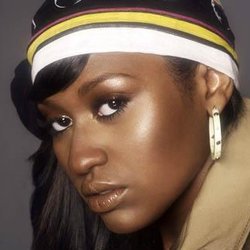 Jazmine Sullivan change d'avis comme de chemise