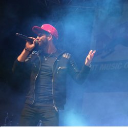 NRJ Music Tour Marseille - Kendji Girac