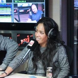 Vendredi 21 février avec Amel Bent