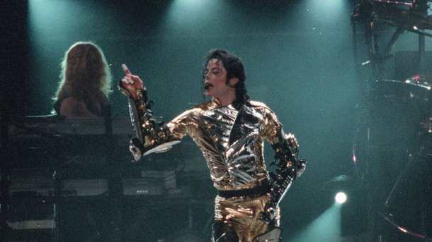 Michael Jackson a-t-il été chimiquement castré par son père?
