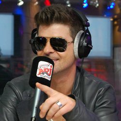Vendredi 31 mai avec Robin Thicke